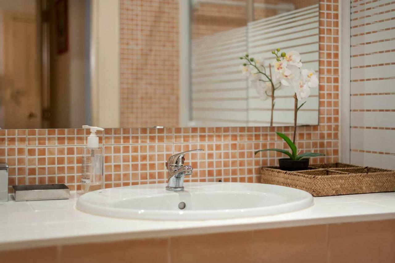 2 Bedroom Apartment With Patio Next To Avenida Da Liberdade Lizbona Zewnętrze zdjęcie